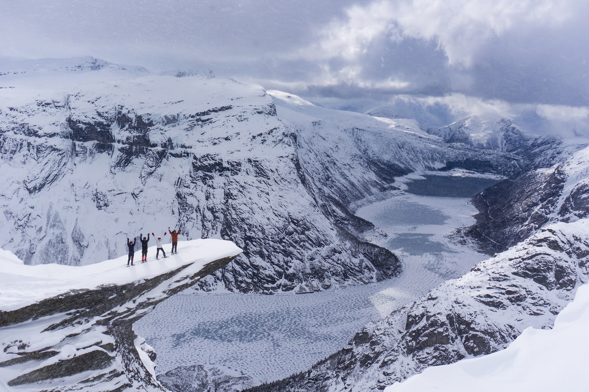 Fiordos noruegos, trekking y aventura en Noruega